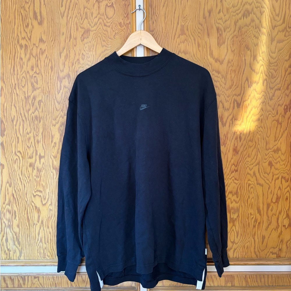Nike Men's Black Long Sleeve Shirt
